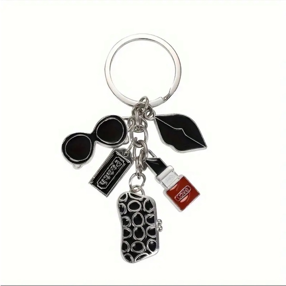 ✨ Fashion-Inspired Keychain / Bag Charm – Choose Your Color – Brand New